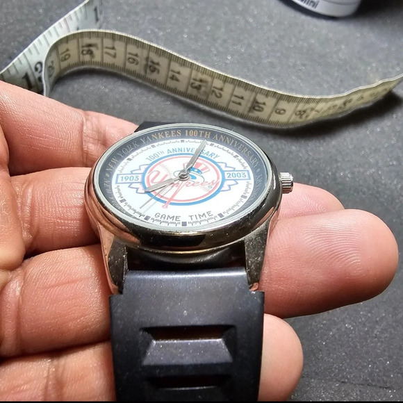 Game Time New York Yankees Mens Quartz Watch Commemorative 100 Years Working - Picture 2 of 10